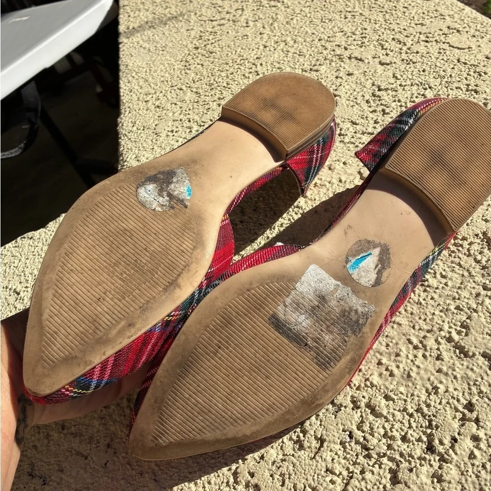 Issac Mizrahi Plaid Red Women's Flats 7.5